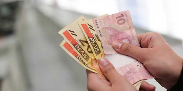 Mais de R$ 1,6 bi do abono salarial estão disponíveis para saque
